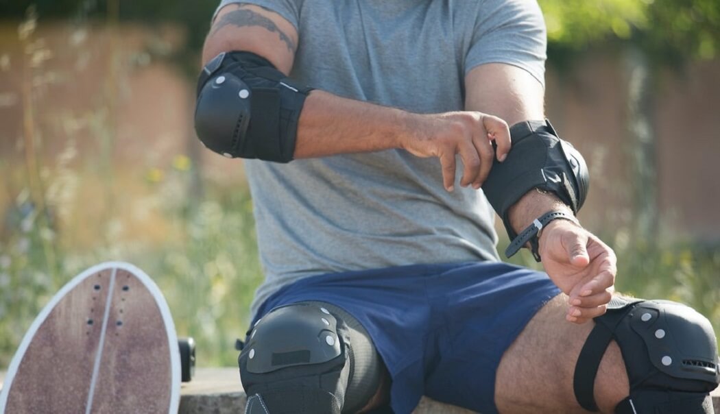 8 Best Knee Pads for Longboarding in 2025